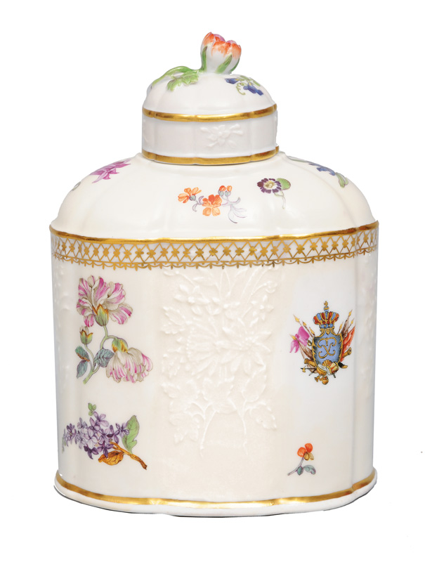 Johann Gottlieb Ehder, Bildhauer - An important tea caddy from the Andreas service An important tea caddy from the Andreas service