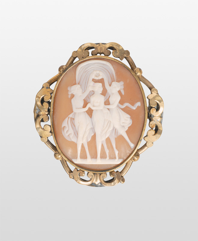 A cameo brooch "Three Graces"