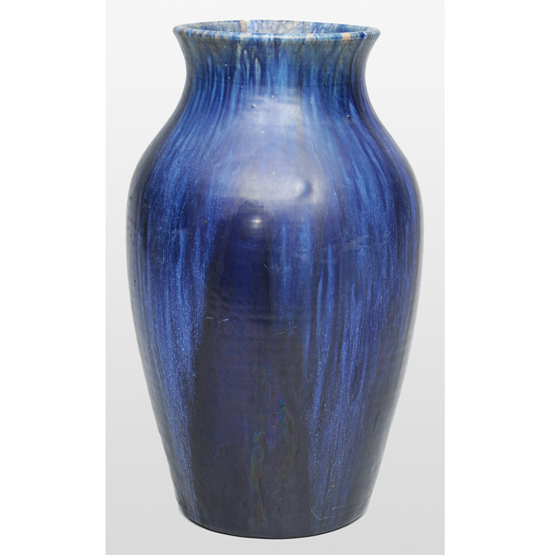 Mutz Witwe, gegr. 1899 von Hermann Mutz - Große Vase mit blauer Laufglasur Große Vase mit blauer Laufglasur