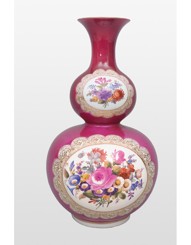 Doppelkürbis-Vase mit Genreszenen und Blumenmalerei