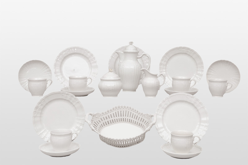 A coffee service "Rocaille white" for 5 persons