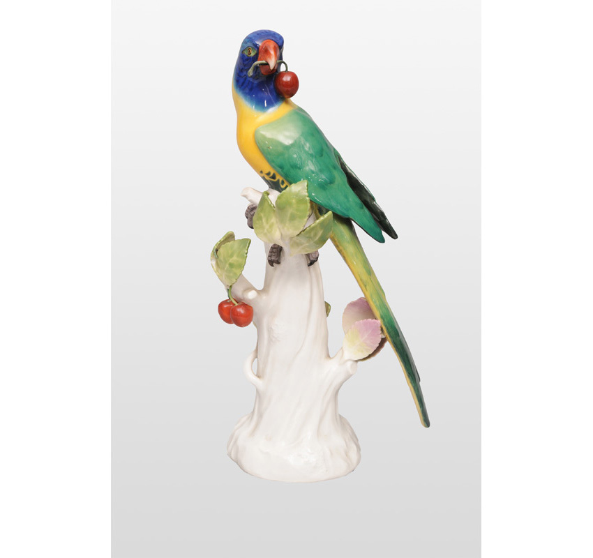 Tierfigur "Papagei mit Kirschen"
