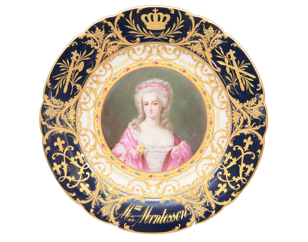 Teller mit Portrait der "Mme. de Montesson" aus dem Schloss Versailles