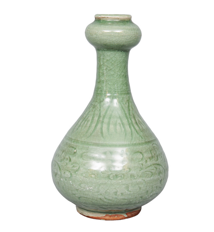 Seladon-Vase in Knoblauch-Form