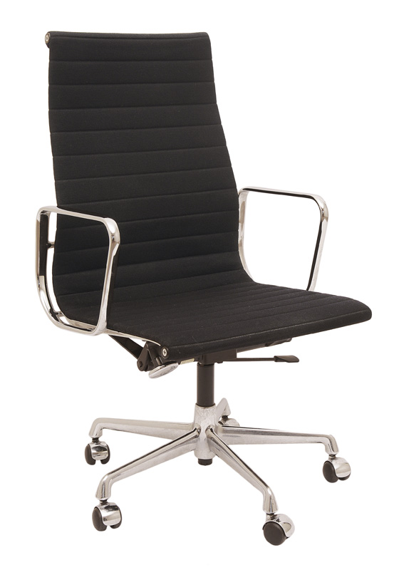 A swivel chair "EA 119"