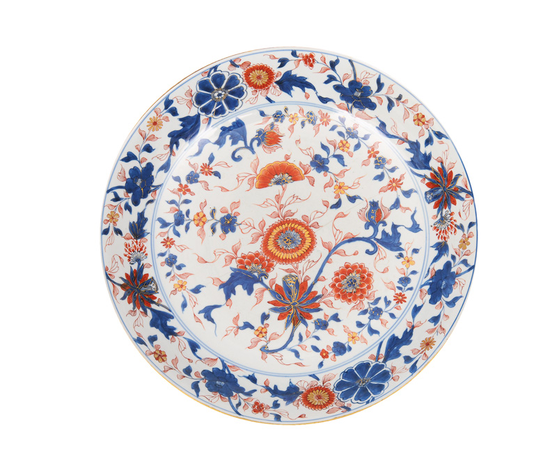 A large Imari bowl with floral decoration