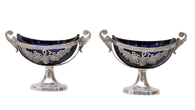 A pair of spice bowls in the style of Louis Seize