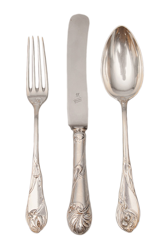 A large Art Nouveau cutlery "Iris"