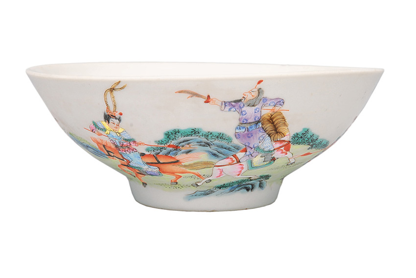 A bowl with equestrian scene