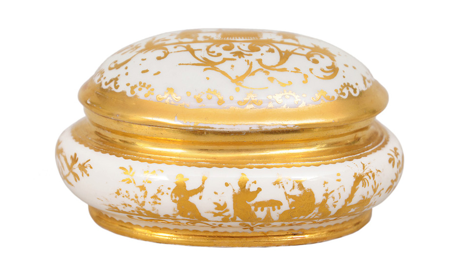 A fine sugar box with "Goldchinesen"