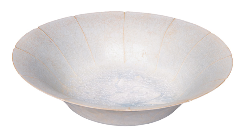 A fine moulded Qingbai bowl with incised flower decoration