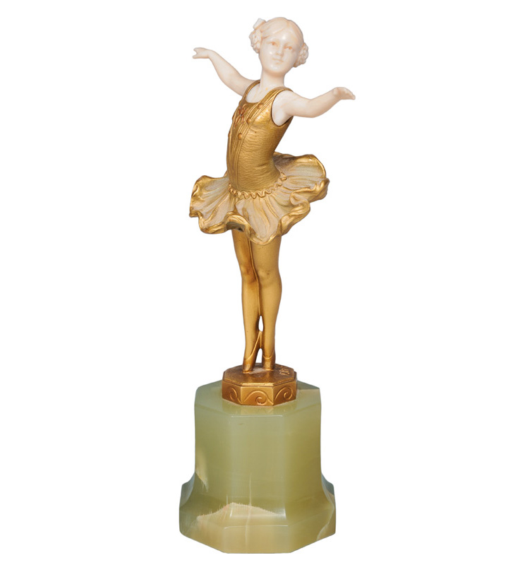 A chryselelephantin figure "Ballerina"
