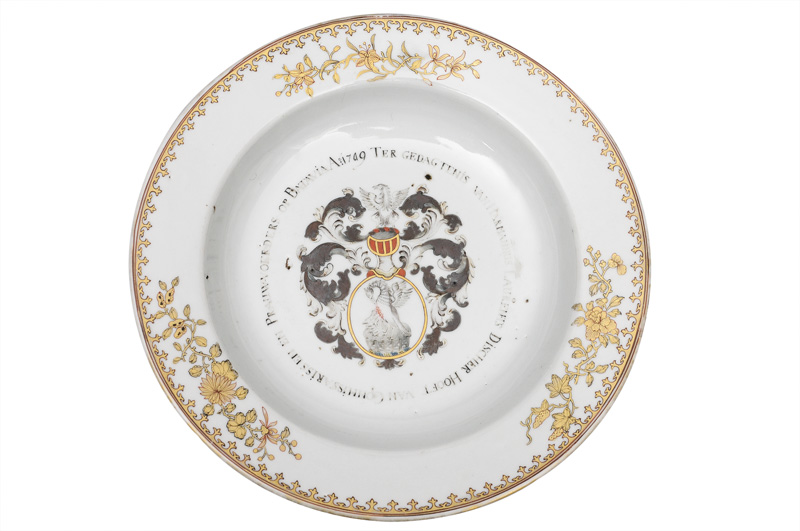 A fine "Batavia" armorial plate