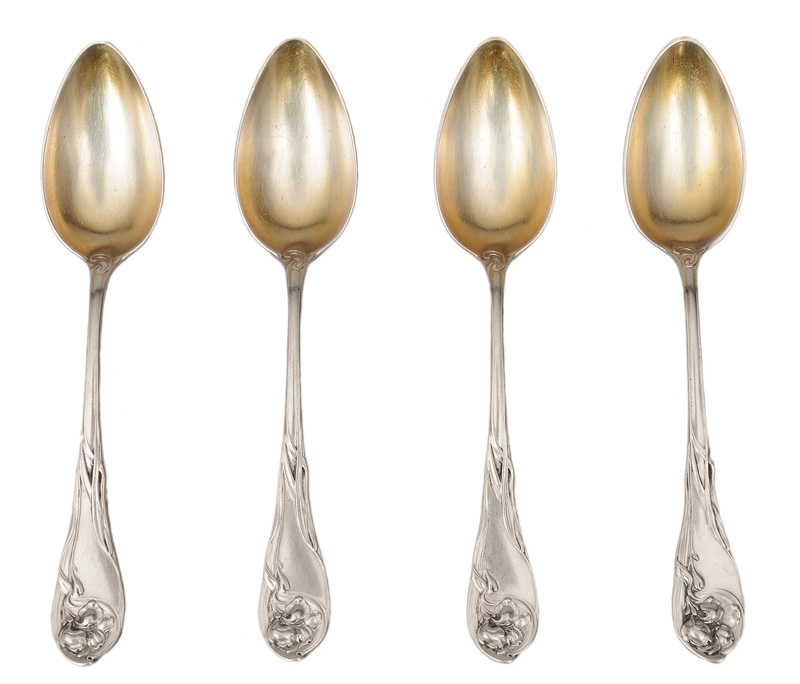 A set of 8 Art Nouveau dessert spoons "Iris"