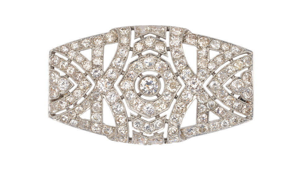 An Art-Déco brooch with diamonds