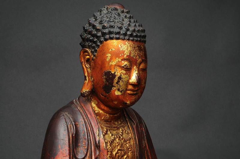 A tall wooden and gilt lacquered buddha "Shakyamuni" - image 3
