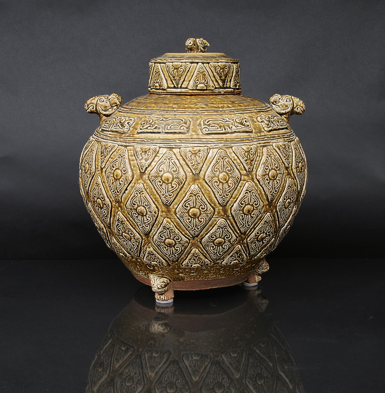 A very rare and large cover jar with plastical ram"s head handles - image 2