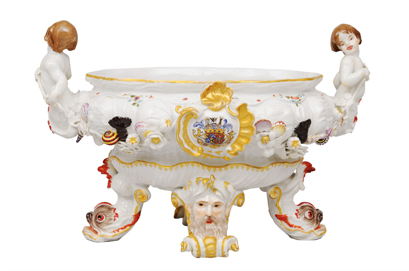 A tureen of the legendary "Schwanenservice"