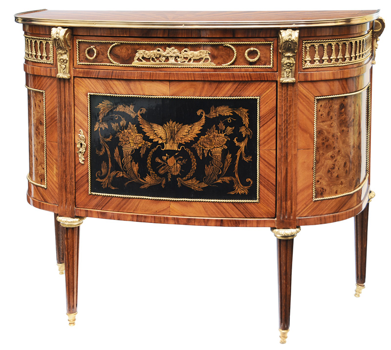 An elegant Demi Lune chest of drawers in the style of Louis-Seize - image 2
