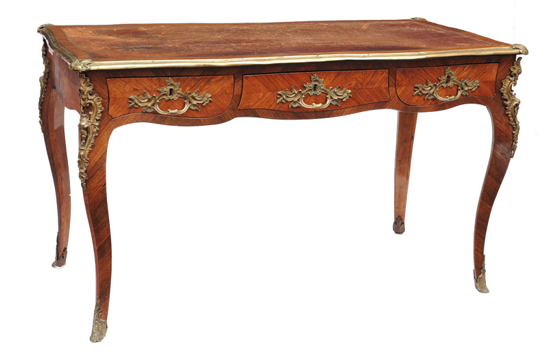 A Bureau Plat in the style of Louis-Quinze - image 2
