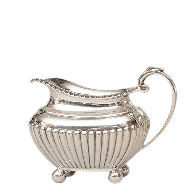 A Victorian tea set - image 3