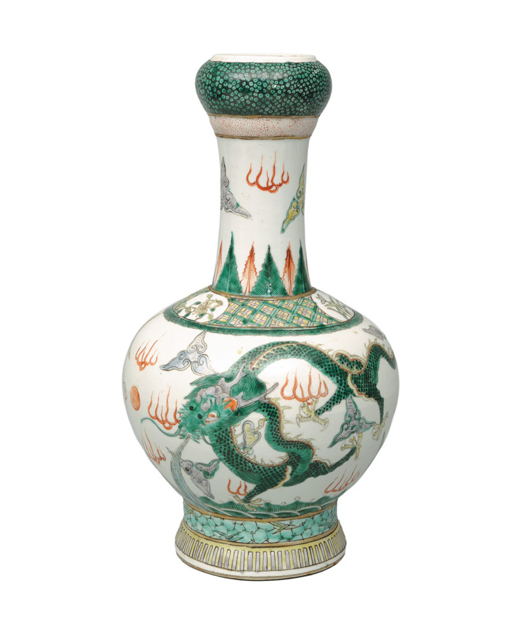 Seltene "Famille-Verte" Knoblauchhals-Vase mit Drachenpaar