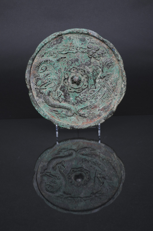 Bronze-Spiegel mit Drachen und Phönix - Bild 2