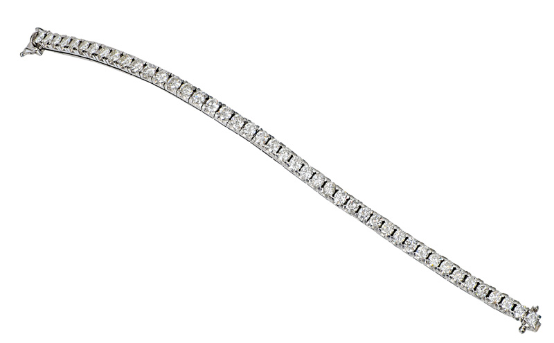 A diamond bracelet - image 2