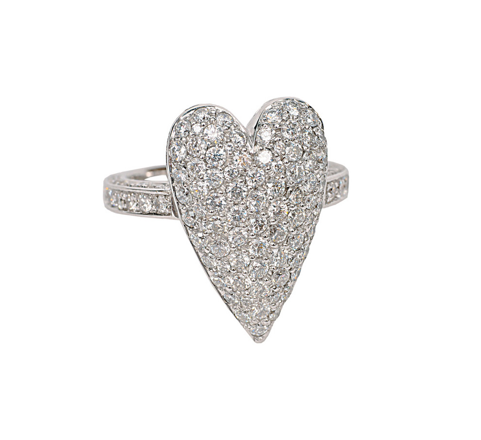 A heartshaped diamond ring