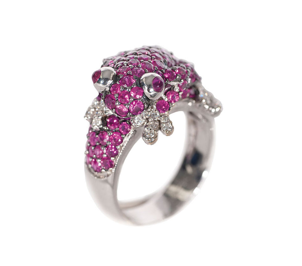 A ruby diamond ring 'Frog'