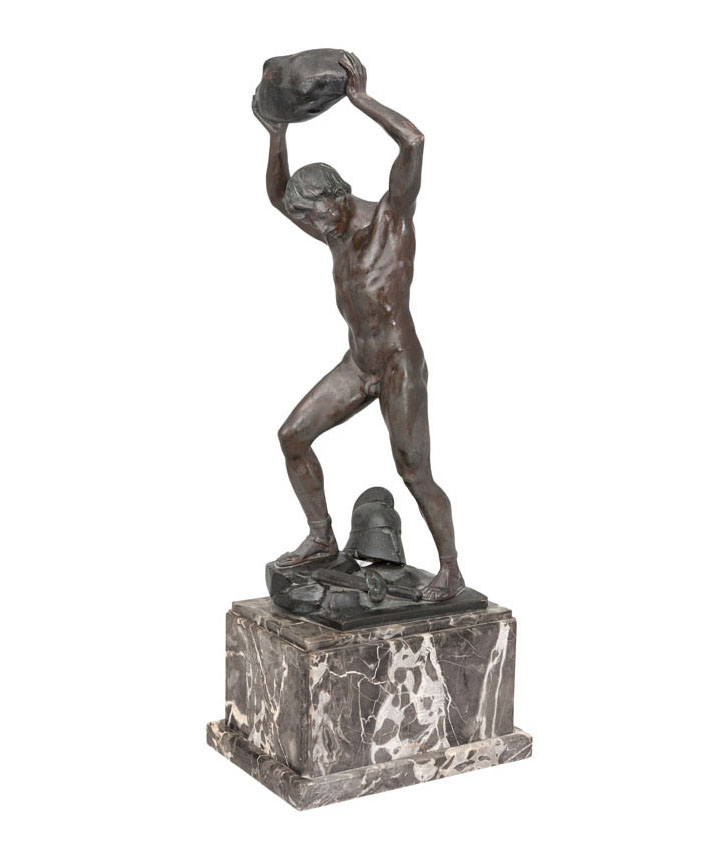 A big bronze figure 'The stone thrower'