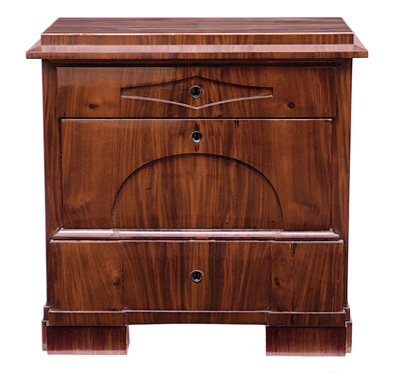 A Biedermeier chest of drawers