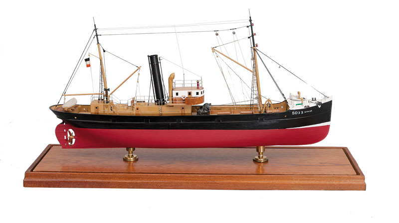 A ship model of the highsea trawler 'Syrius'