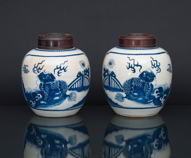 A pair of fine ginger jars with Qilins