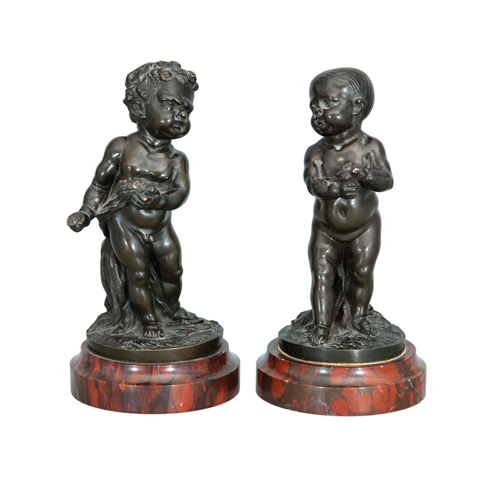 Paar allegorischer Bronze-Figuren 'Knabe' und 'Mädchen'