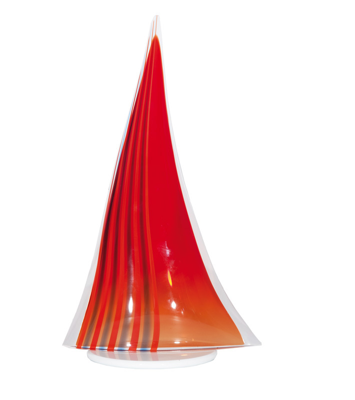 A glass sculpture 'Sail'