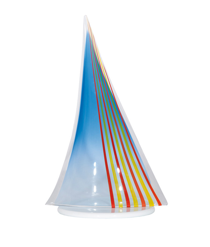 A glass sculpture 'Sail'