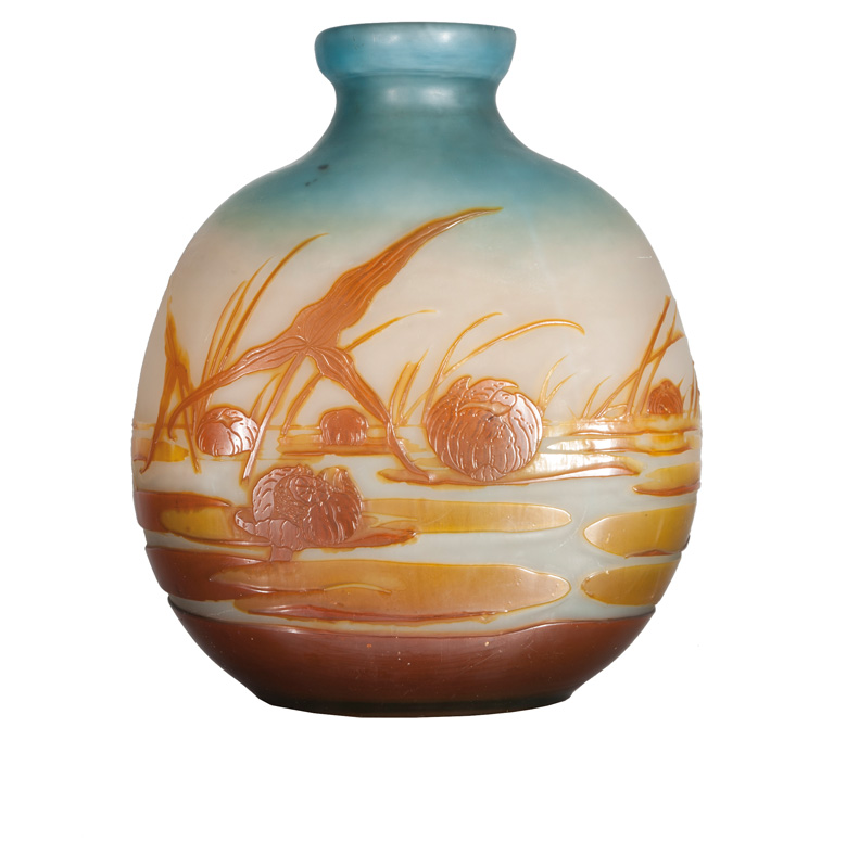 An Art Nouveau glass vase 'Pond landscape with Kingfisher' - image 2
