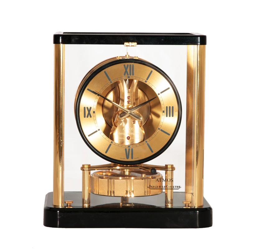 A table clock 'Atmos'