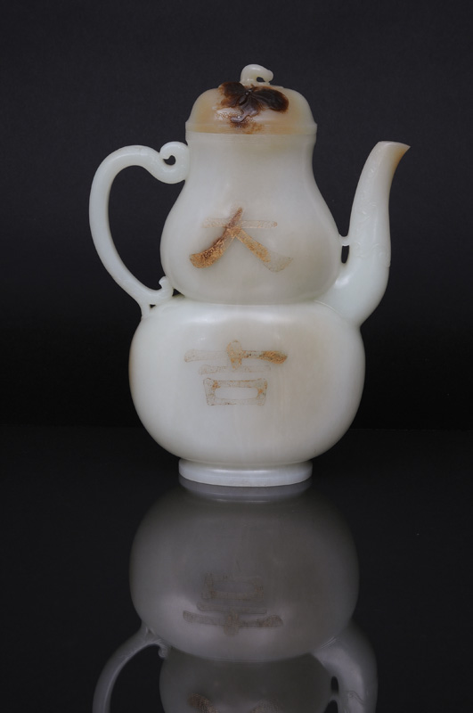 A fine and rare white jade 'double-gourd' ewer with poem inscription - image 2