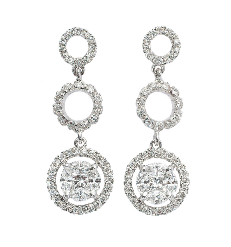 A pair of diamond earpendants