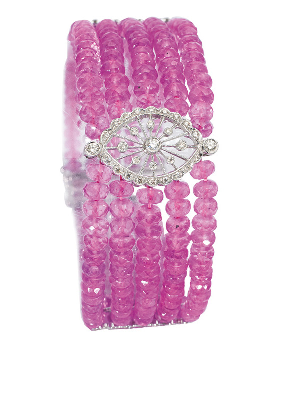 A pink sapphire bracelet A pink sapphire bracelet