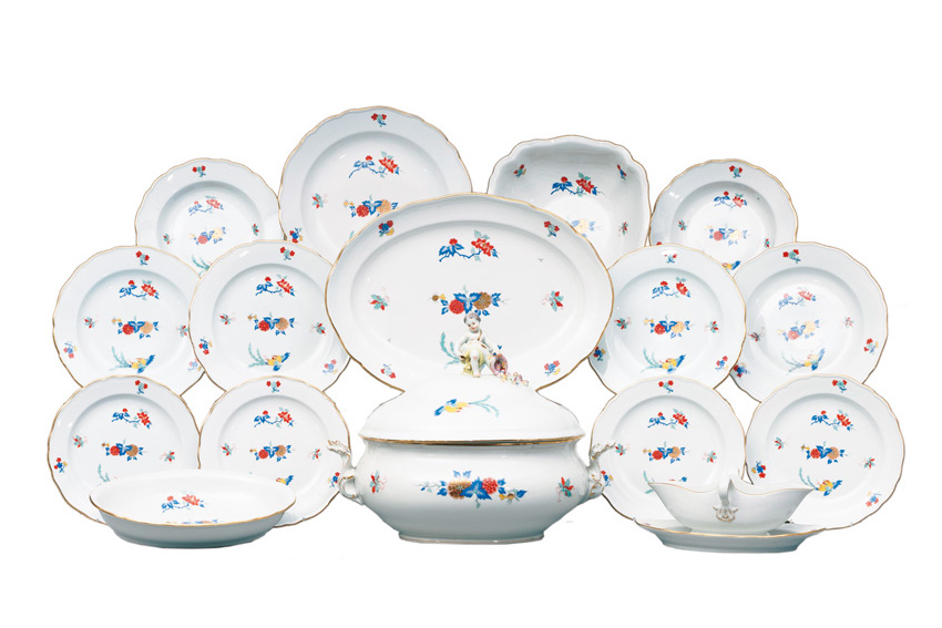 A magnificent dinner service 'Phoenix bird' for 6 persons