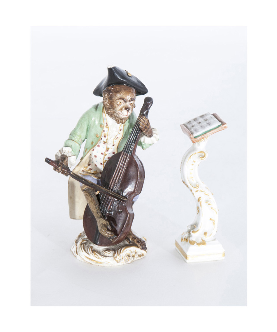 A figure 'Contrabass player'