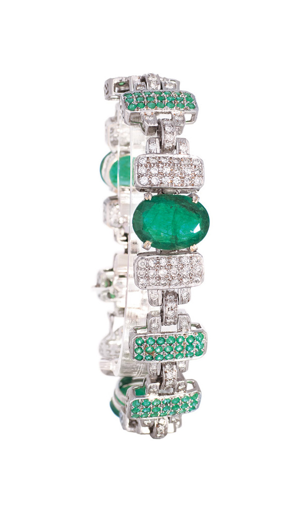 A highcarat emerald diamond bracelet