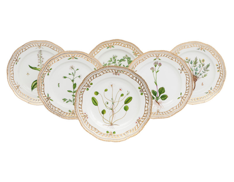 A set of 6 large 'Flora Danica' plates with openwork rim