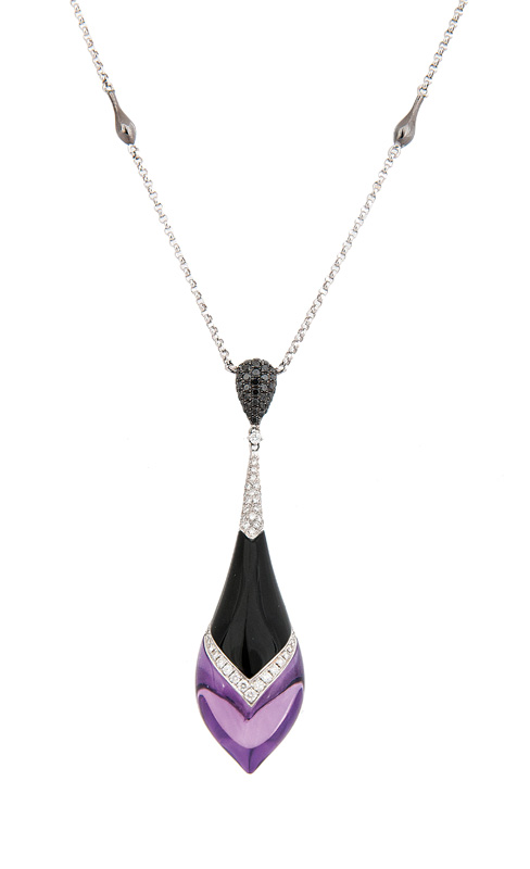 An amethyst diamond onyx pendant with necklace