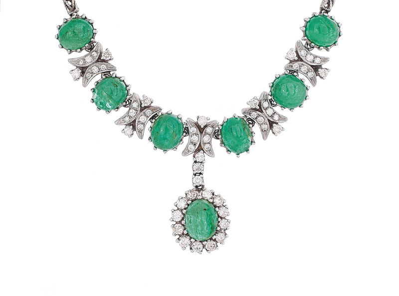 An emerald diamond necklace - image 2