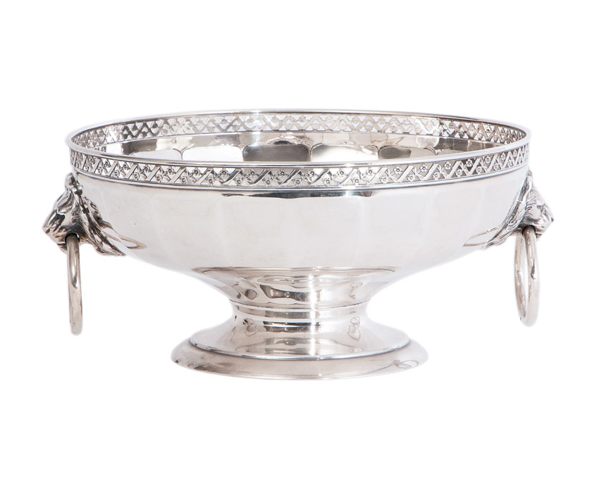 An elegant bowl