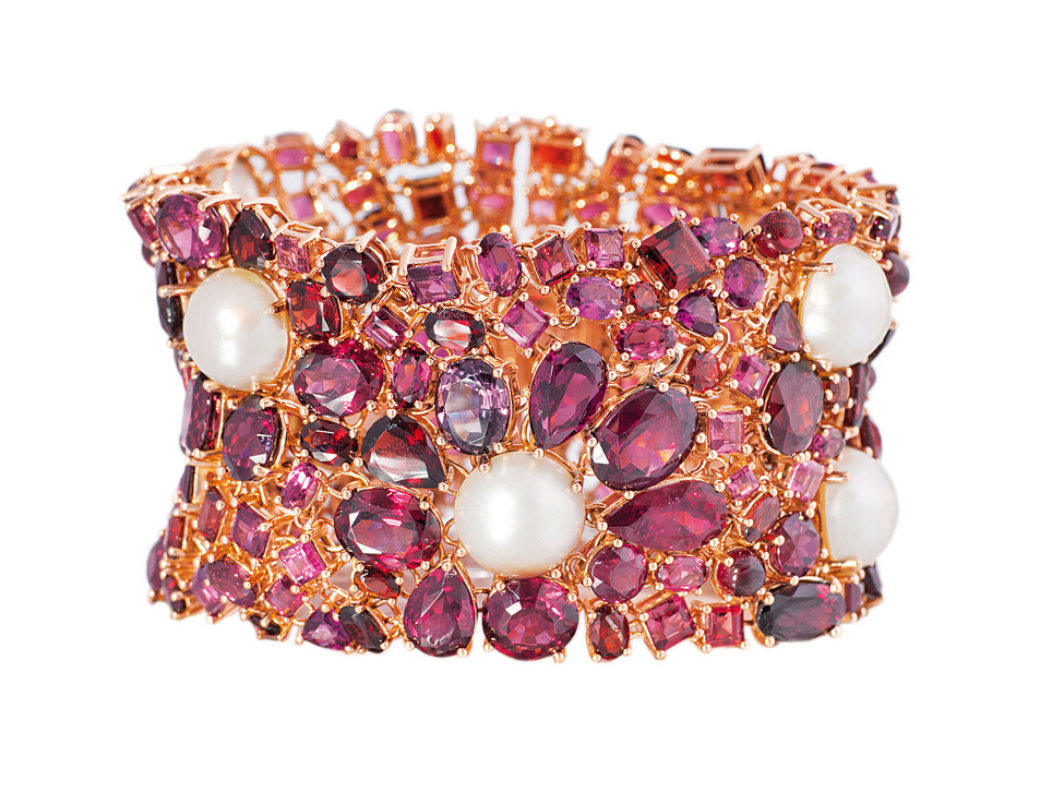 A modern, colourful precious stone bracelet